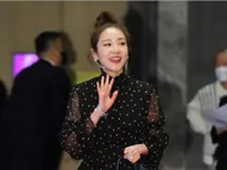 DARA（元2NE1）、セクシーなビキニ姿をサプライズ公開…「夏が待ち遠しい」