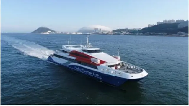 高速船「ＰＡＮＳＴＡＲ　ＴＳＵＳＨＩＭＡ　ＬＩＮＫ」（パンスター提供）＝（聯合ニュース）≪転載・転用禁止≫