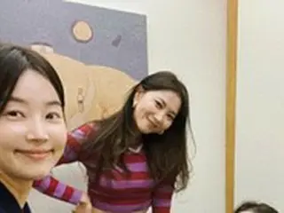 女優オ・ユナ、ハン・ジヘ＆チョン・ヘビンとママ友の集まり…半端じゃない“フォース”たち