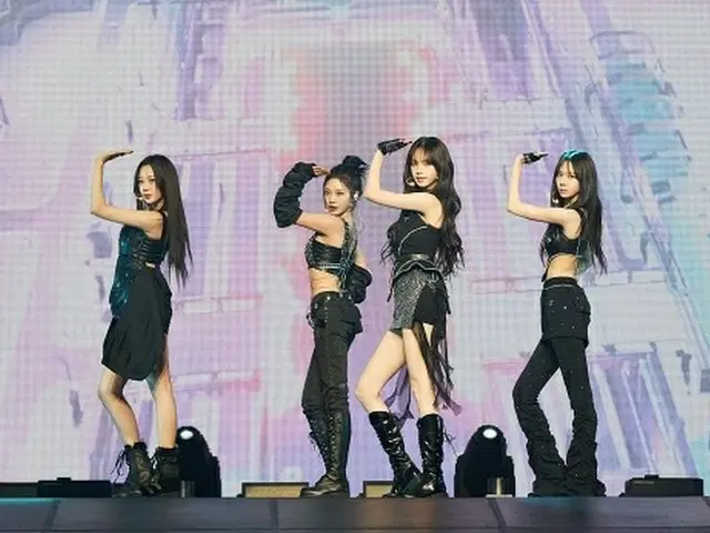 「aespa」のデビュー初コンサートにSMのアーティストたちが出動した（画像提供:wowkorea）