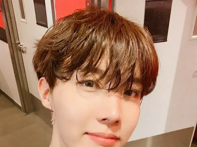 「BTS」J-HOPE、JINに次いで軍隊に行く（画像提供:wowkorea）