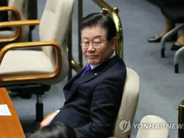 24日に開かれた国会本会議に出席した李氏=(聯合ニュース)