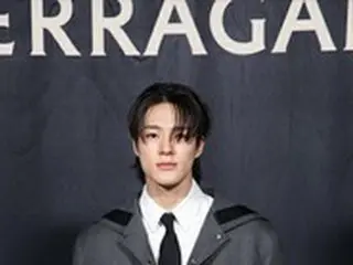 ジェノ（NCT）、ミラノを魅了！「フェラガモ」ファッションショーに参加