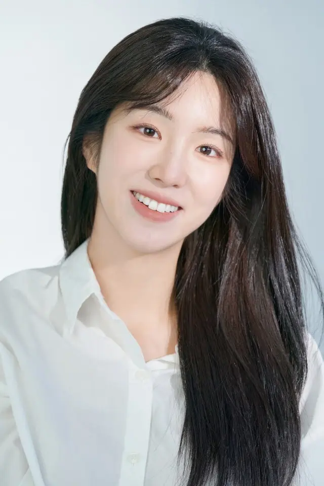 「LABOUM」ジネ、Blade Entと専属契約を締結…ワン・ジウォンやイ・ギュハンが所属（画像提供:wowkorea）
