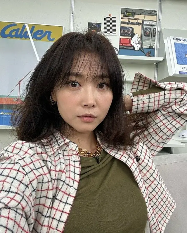 女優オ・ユナ、セルカ挑戦記「どの角度もパーフェクト」（画像提供:wowkorea）