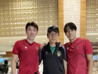 元サッカー韓国代表監督シン・テヨン氏、息子2人と共に被災したトルコに2億ウォン寄付
