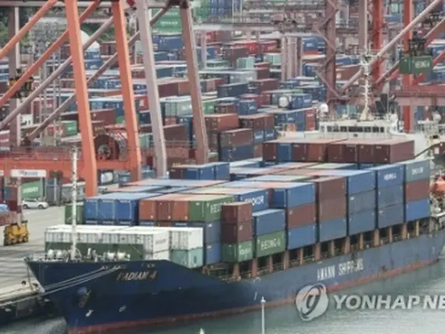 韓国南部の釜山港（資料写真）＝（聯合ニュース）