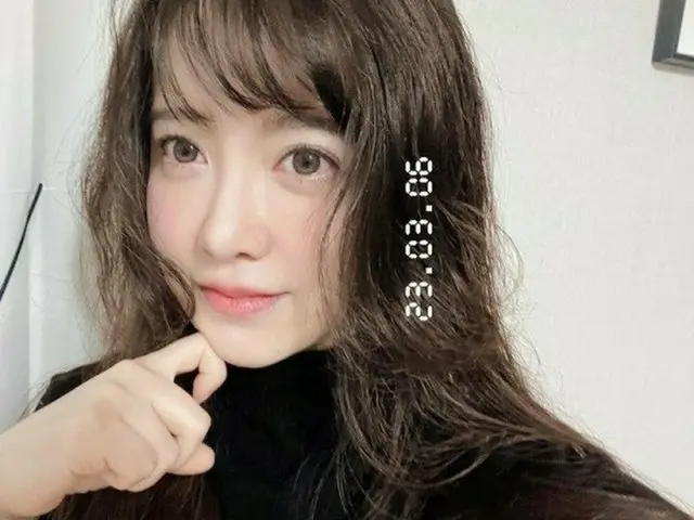 女優ク・ヘソン、60キロから40キロ台へダイエット後に自撮りが止まらない…自撮り写真を公開（画像提供:wowkorea）