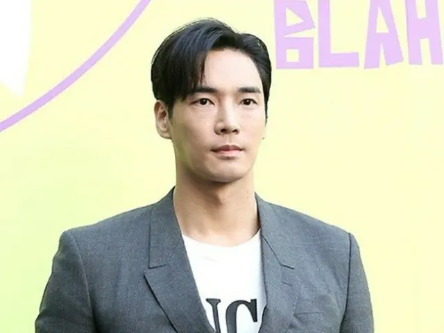 俳優カン・ジソプがJMS（基督教福音宣教会）信徒説に巻き込まれた中で立場を明らかにした（画像提供:wowkorea）