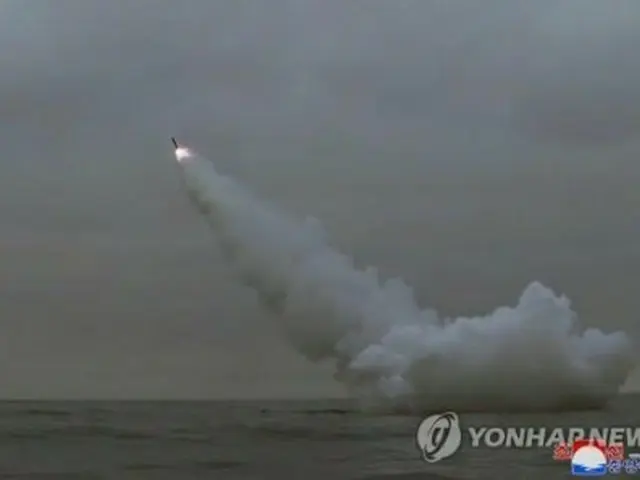 北朝鮮の朝鮮中央通信は12日に戦略巡航ミサイル2発を発射したと報じた＝（朝鮮中央通信＝聯合ニュース）≪転載・転用禁止≫