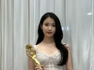 “イ・ジョンソクと熱愛中”IU（アイユー）、ファンが待ちに待ったうれしい知らせ…女優復帰映画公開が決定