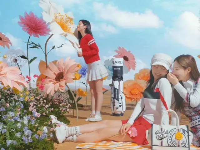 ゴルフウェア「PEARLY GATES」、ガールズグループ「TWICE」とモデル再契約（画像提供:wowkorea）