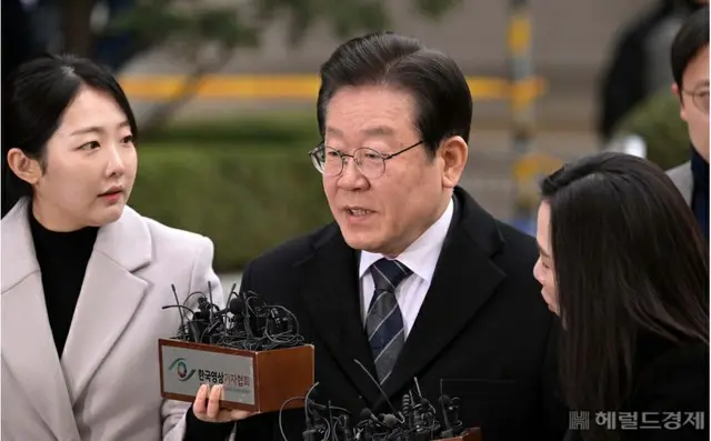 李在明氏、故盧武鉉元大統領の捜査官回顧録を批判...「検事王国になったので、恥を恥とも思わない」＝韓国（画像提供:wowkorea）