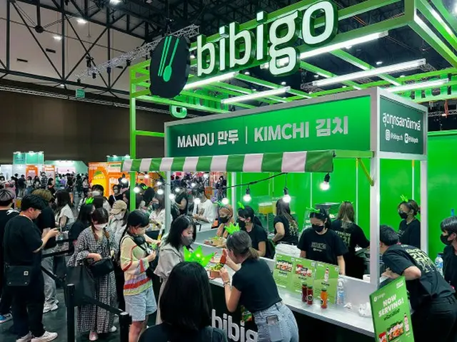 ’KCON’を訪れたタイK-POPファン、bibigoを食べに3000人以上が集う（画像提供:wowkorea）