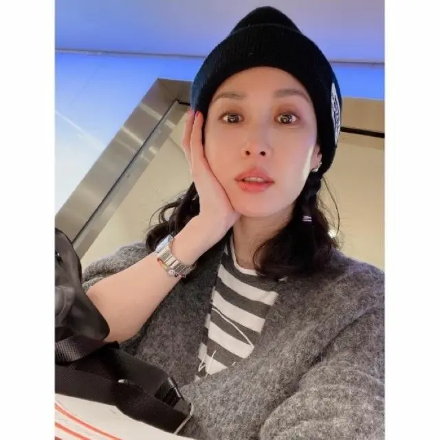 映画「パラサイト」の女優チョ・ヨジョン、これが時差ボケの姿？むくみひとつない小顔美貌で近況報告（画像提供:wowkorea）