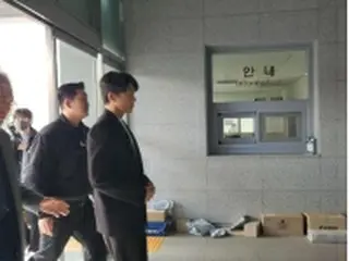 麻薬使用疑いの韓国俳優ユ・アイン　警察に出頭