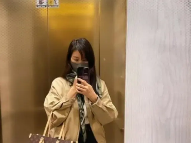 女優コ・ソヨン、エレベーター内での”何気ないショット”も画報の仕上がり（画像提供:wowkorea）