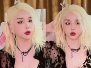 トランスジェンダー歌手ハリス、”アラフィフ”が信じられない「ブロンド童顔美女」と話題に