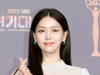 女優キム・ジウン、SBS「人気歌謡」MCに抜てき