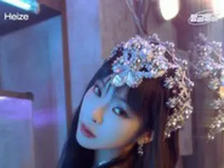歌手Heize、デジタルシングル「Bingle Bangle」3つ目のコンセプトフォト公開…華やかでも寂しいムード