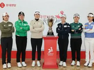 ＜女子ゴルフ＞KLPGAロッテレンタカー女子オープン、フォトコールで2023シーズン開幕を知らせる