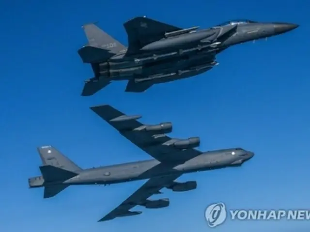 先月６日に行われた韓米空軍の合同訓練の様子（国防部提供）＝（聯合ニュース）≪転載・転用禁止≫