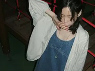 テヨン（少女時代）、2000年代にタイムスリップ？口を隠して「パチリ」
