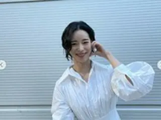 女優イム・ジヨン、恋人イ・ドヒョンもほれ直す？愛嬌たっぷりスマイル…「So happy」