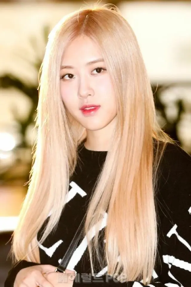 「BLACKPINK」のROSE、麻薬に関係すると思われた灰皿は調べてみたら…デマに頭を抱える“ing”（画像提供:wowkorea）