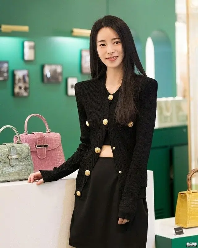 女優イム・ジヨン、俳優イ・ドヒョンがほれた笑顔…恋愛して一段ときれいになったね（画像提供:wowkorea）