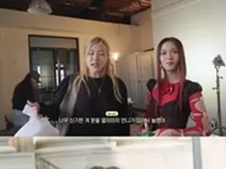 「BLACKPINK」JISOO、ソロ曲「FLOWER」MV撮影現場にROSEが応援訪問