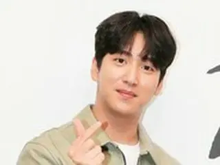 “現在30歳”俳優チャ・ソヌ（元B1A4・BARO）、「最後の制服だと思う…可能な限り着たい」＝ウェブドラマ「始まりは初めてのキス」に主演