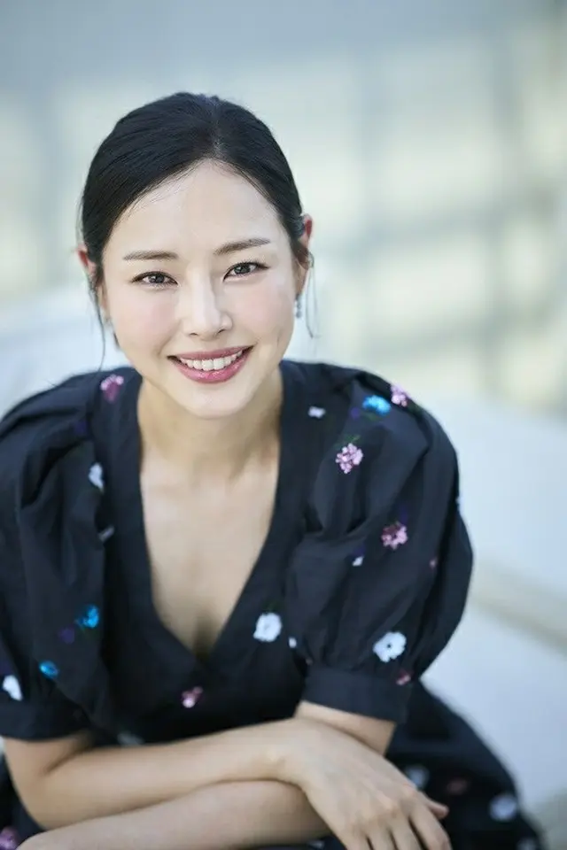 女優イ・ハニ、 「結婚」は私の完全な安息所…育児で体は疲れても精神的に幸せ（画像提供:wowkorea）