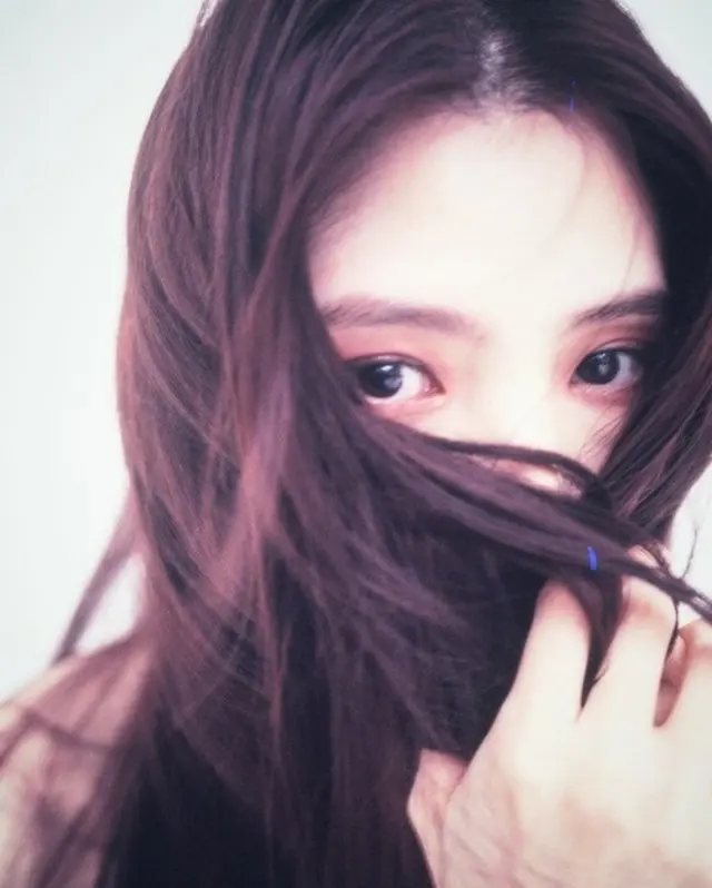 女優ハン・ソヒがギャップのある清純美を披露した（画像提供:wowkorea）