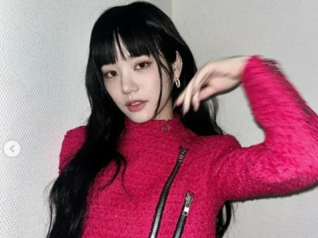 “イ・スンギの義姉” 女優イ・ユビ、まるでアイドルのセンター？…細いウエストが視線強奪（画像提供:wowkorea）
