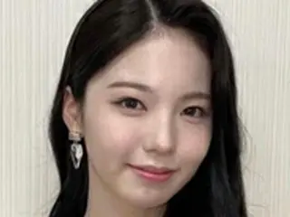 「NiziU」AYAKA、“KCON”MCの感想伝える「緊張したけど楽しかった」