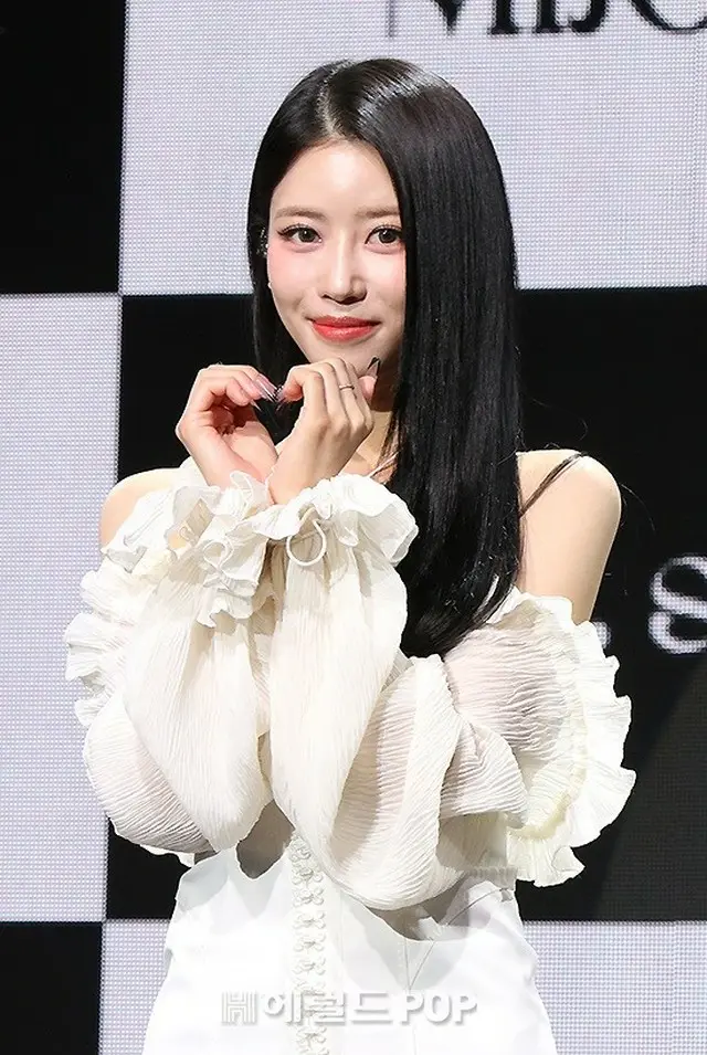 【フォト】ミジュ（元LOVELYZ）、1stシングル「Movie Star」発売記念ショーケース開催（画像提供:wowkorea）