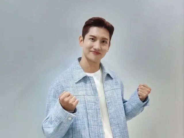 「東方神起」チャンミン、輝くビジュアルで「少年ファンタジー」リアルタイム視聴のお願い（画像:「東方神起」SNS）