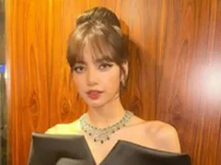 「BLACKPINK」LISA、オードリーヘプバーンかと…歴代級の女神ビジュアル