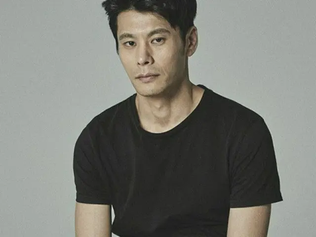 「よくおごってくれる綺麗なお姉さん」出演俳優オ・リュン、9歳年下の一般女性と結婚（画像提供:wowkorea）