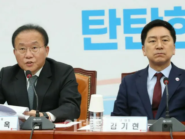 韓国与党院内代表「黄色い封筒法、国会通過すれば大統領に拒否権行使を建議」（画像提供:wowkorea）