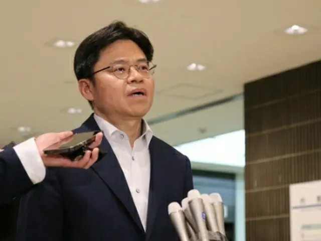 外務省で技術会議の結果を説明する劉氏＝２５日、東京（聯合ニュース）
