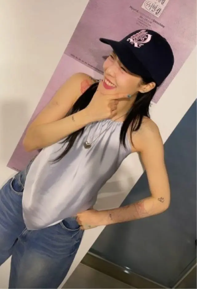 歌手ヒョナ、いっそう華やかになった全身タトゥー…幸せそうな近況ショット（画像提供:wowkorea）