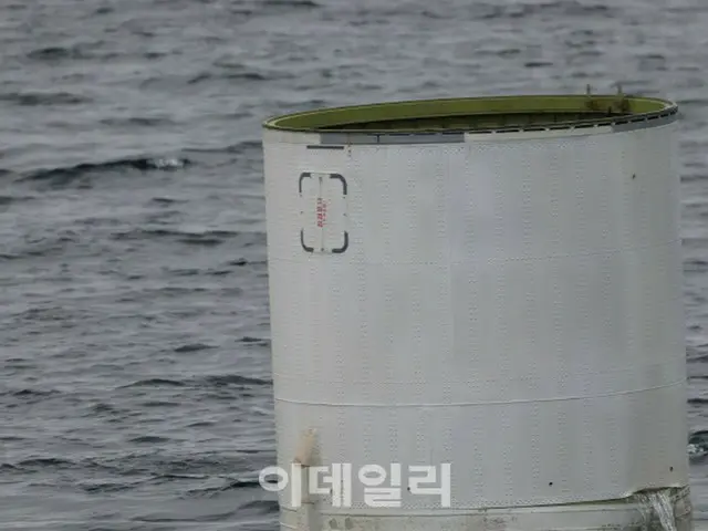 北朝鮮のロケット残骸引き揚げできず...5日に作業再開＝韓国(画像提供:wowkorea）
