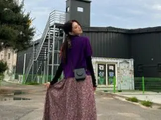 女優ハン・ソヒ、ナチュラル＆スマートな”見返り美人”