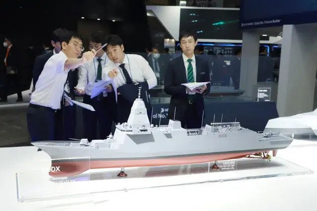 HD現代が開発中の次世代駆逐艦の模型（画像提供:wowkorea）