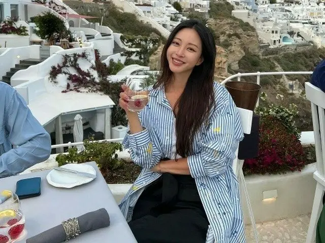 女優ハン・イェスル、9か月ぶりの近況報告にファン「歓喜」（画像提供:wowkorea）