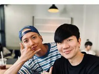 「CNBLUE」ジョン・ヨンファ、リン・ジュンジエと楽しむ日常を公開…兄弟のような温かいケミ