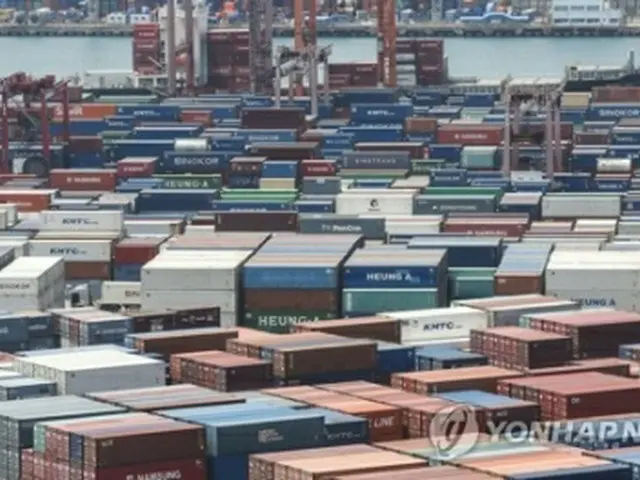 韓国南部の釜山港（資料写真）＝（聯合ニュース）