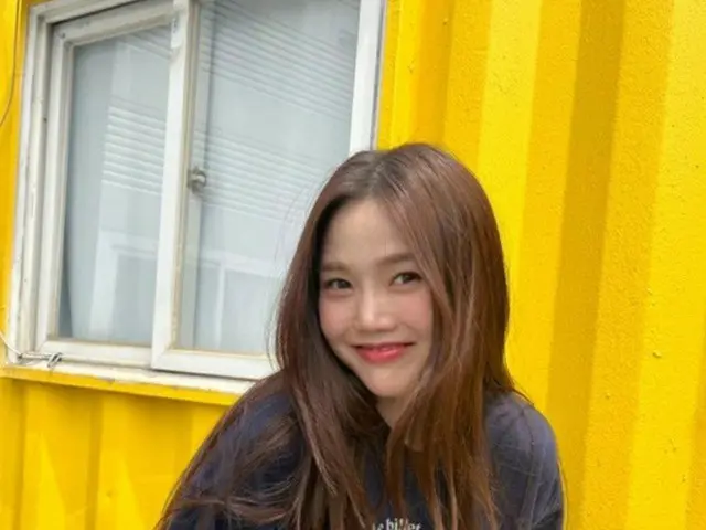 「OH MY GIRL」ヒョジョン、人形みたいなかわいい笑顔(画像提供:wowkorea)